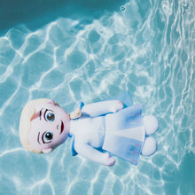 Load image into Gallery viewer, Disney Elsa Wahu® Aqua Pals™ – Medium